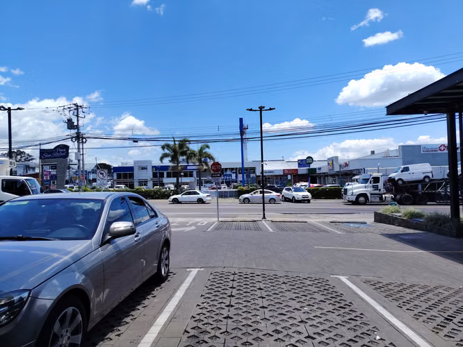 Local Comercial- Alajuela- fte calle 68m2 - Imagen 14
