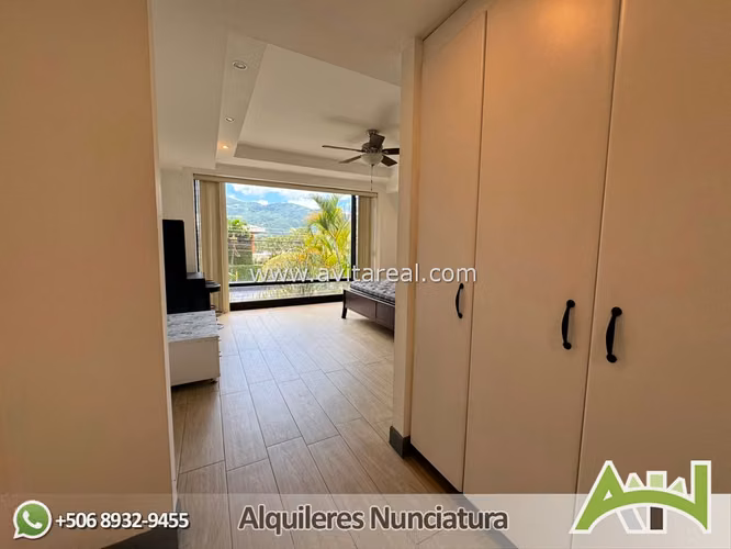 Amplio apartamento amueblado en Escazú | Trejos Montealegre - Imagen 11