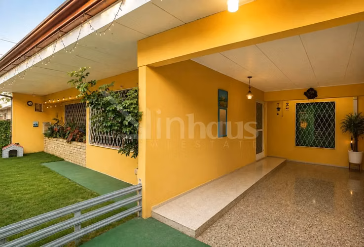 id # 43330 Venta de casa de una planta - Curridabat