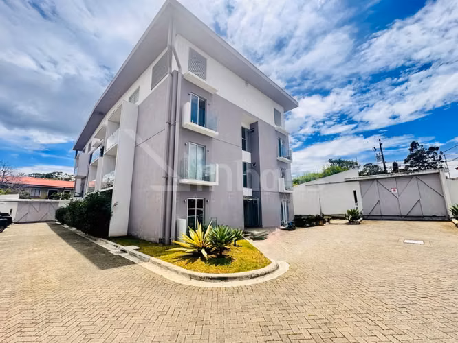 id 43388 Alquiler de apto en Condominio Pinares