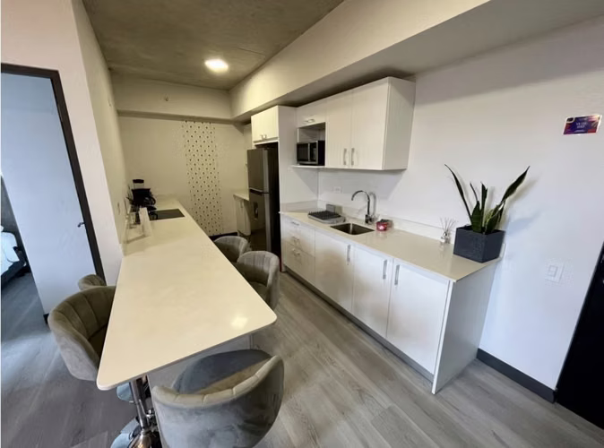 Alquiler Apartamento amueblado | Sabana Sur