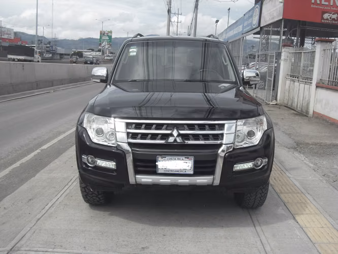 Mitsubishi Montero GLS 2016 Diesel