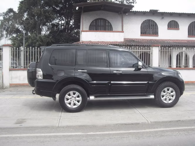 Mitsubishi Montero GLS 2016 Diesel