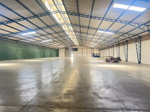Aeropuerto Alquiler Bodega con Seguridad 24/7 Alajuela Almacenaje y distribución - Imagen 11