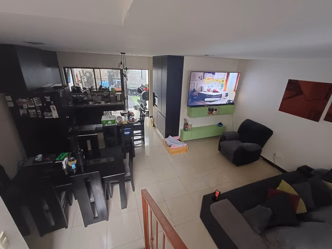 SE VENDE AMPLIA & MODERNA CASA - Imagen 3