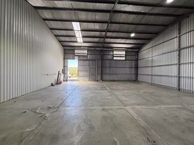 Santa Ana Alquiler Bodega Condominio Comercial 200m2 - Imagen 7