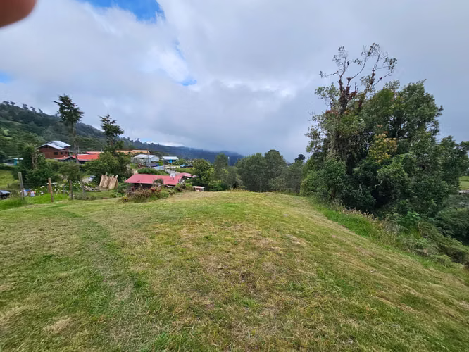 Lote de 720 m² con Agua y Luz Instaladas, Ideal para Construir en Cañón del Guarco