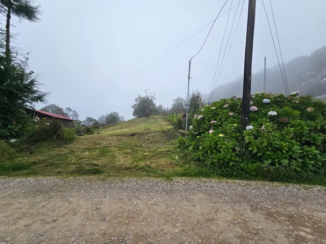 Lote de 720 m² con Agua y Luz Instaladas, Ideal para Construir en Cañón del Guarco