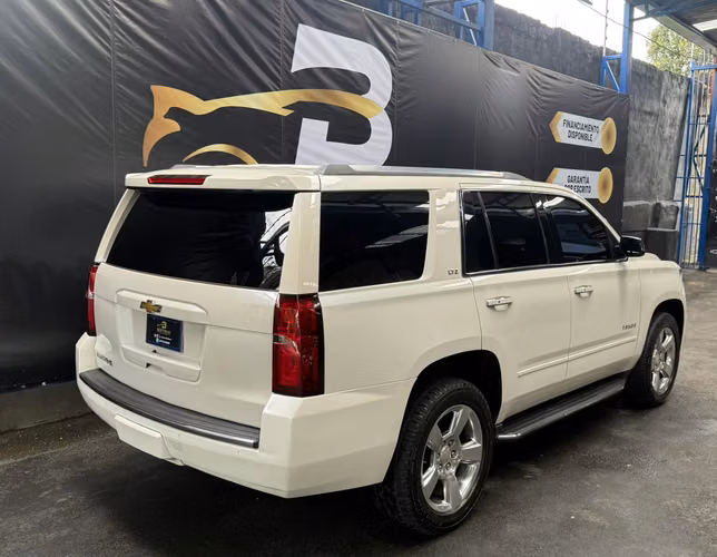 CHEVROLET TAHOE LTZ BLANCO AUTOMÁTICO 4X4