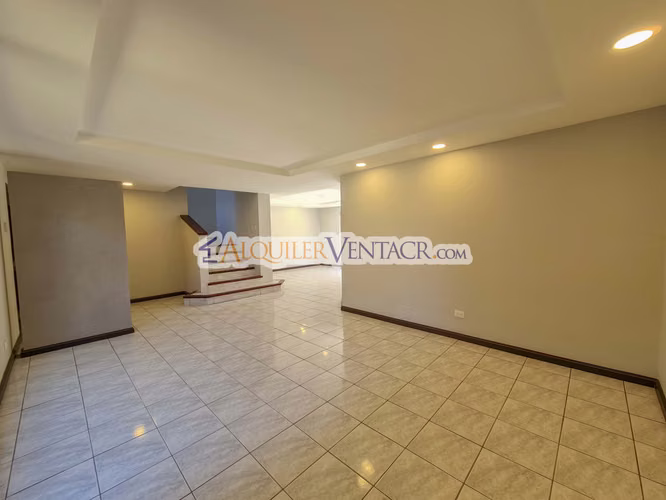 CONDO DE 3 HABIT. + DE SERVICIO + SALA TV EN BELLO HORIZONTE ESCAZU - Imagen 6