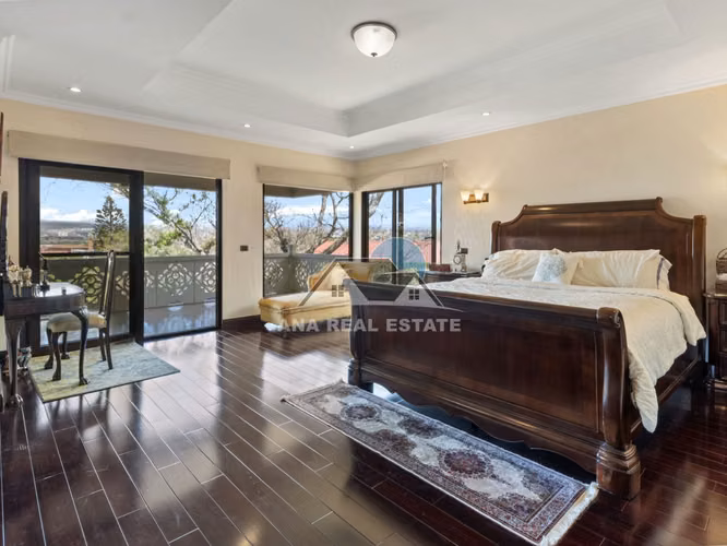 Residencia de lujo con elevador en Escazú | 600 m² y terreno de 1.453 m² - Imagen 12