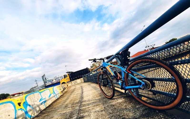 Bicicleta MTB y Ruta