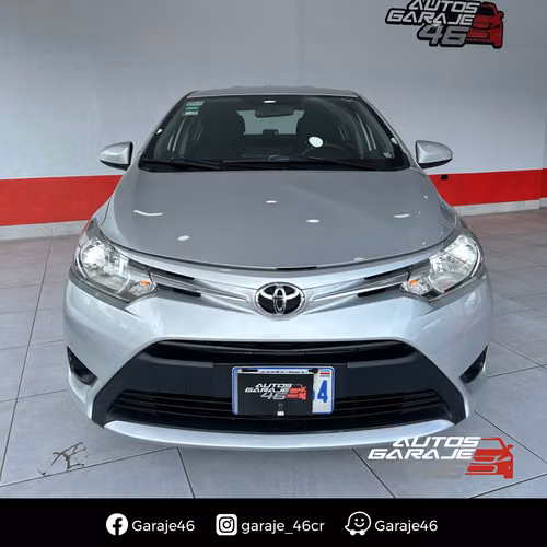 TOYOTA YARIS E 2018 Automático - Imagen 8