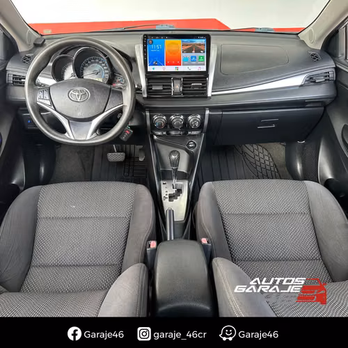 TOYOTA YARIS E 2018 Automático - Imagen 2