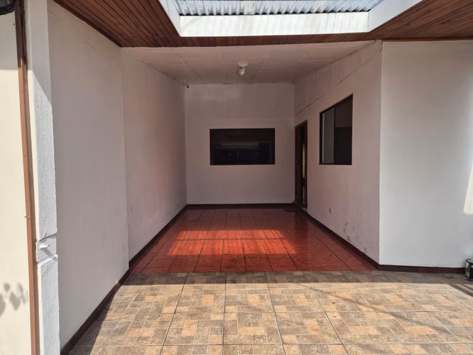 CASA EN VENTA, UBICADA EN URBANIZACION SAN DIEGO. - Imagen 2