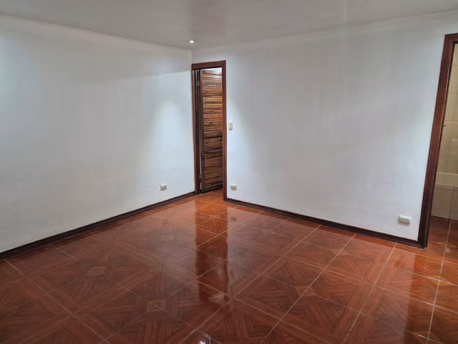 CASA EN VENTA, UBICADA EN URBANIZACION SAN DIEGO. - Imagen 10