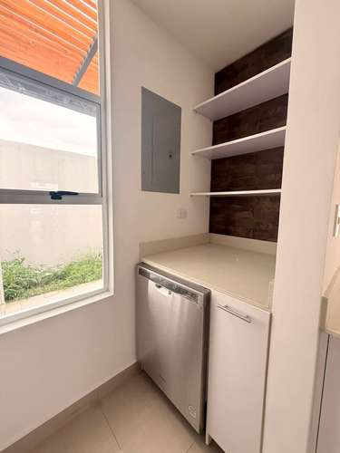 Venta de Casa en Condominio con Ático y Amenidades Premium – Vistas Santa Ana Río Oro - Imagen 2