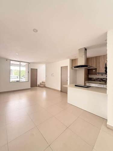 CASA EN VENTA EN CONDOMINIO VISTAS SANTA ANA - RÍO ORO - Imagen 2