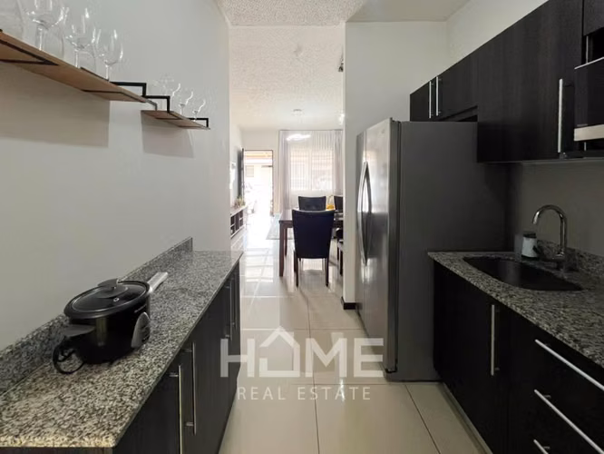 Apartamento Amoblado en Alquiler en La Trinidad de Moravia - Imagen 5