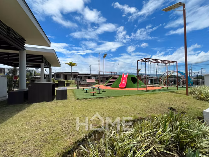 Apartamento Amoblado en Alquiler en La Trinidad de Moravia - Imagen 16