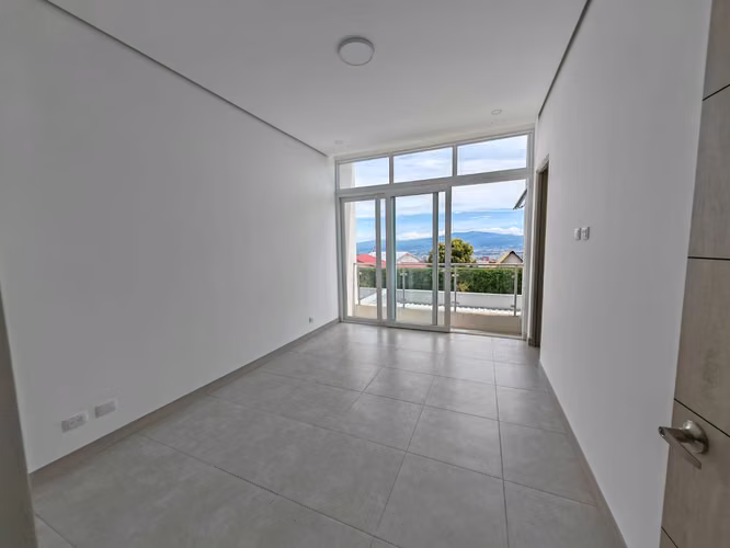 Casa en alquiler con línea blanca en Escazú - Imagen 11