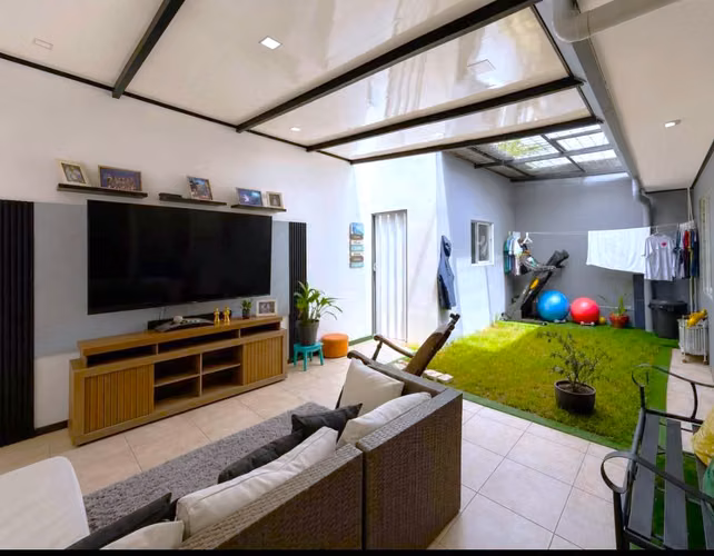 Casa en Venta en Residencial, Coronado. Ubicación Céntrica, 3 Habitaciones, Patio. - Imagen 8