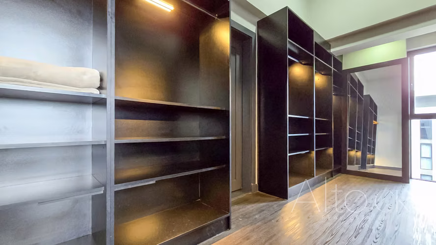EXCLUSIVO PENTHOUSE AMUEBLADO EN CURRIDABAT  DE 3 HABITACIONES - 240m² - Imagen 7