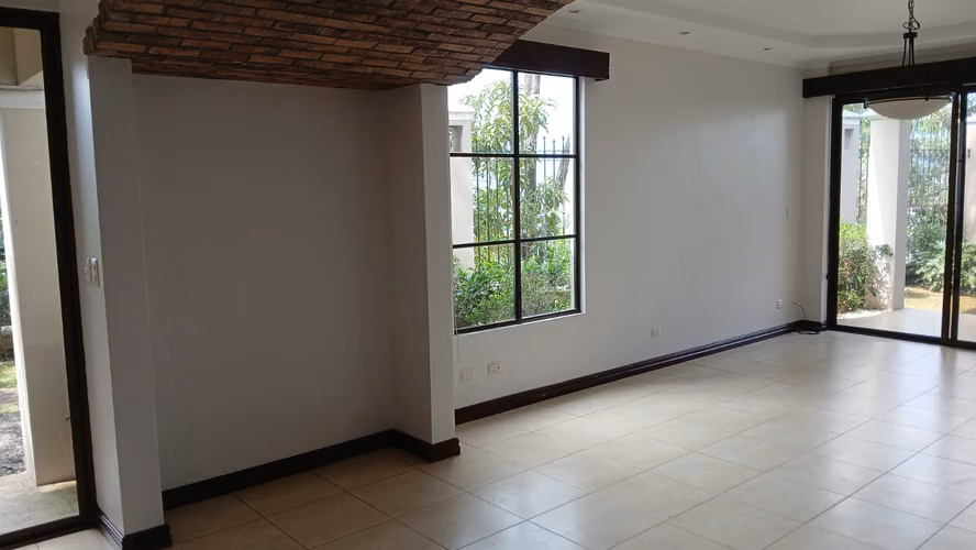 ALQUILER CASA EN TRES RIOS - Imagen 6