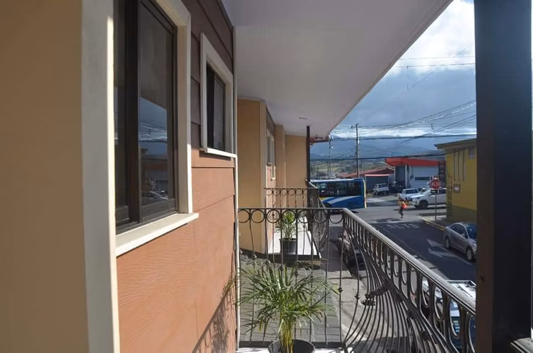 APARTAMENTOS PARA ALQUILER EN PARAISO CENTRO