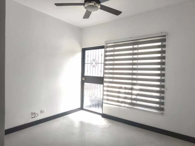 ALQUILER APARTAMENTO $ 1.300 GUACHIPELIN - Imagen 4