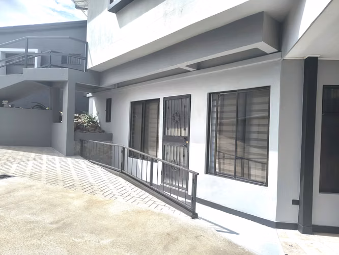 ALQUILER APARTAMENTO $ 1.300 GUACHIPELIN