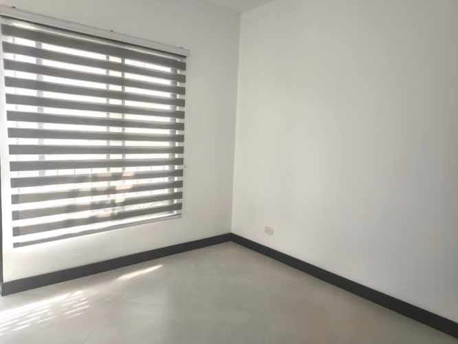 ALQUILER APARTAMENTO $ 1.300 GUACHIPELIN - Imagen 3