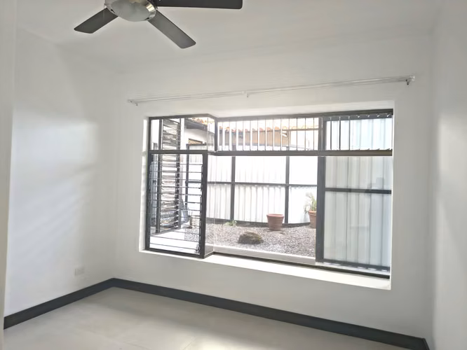 ALQUILER APARTAMENTO $ 1.300 GUACHIPELIN - Imagen 11