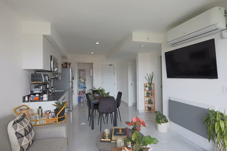 Venta Apartamento Moderno de 2 Habitaciones con Vistas Panorámicas en San José - Imagen 6