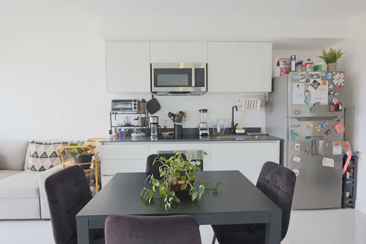 Venta Apartamento Moderno de 2 Habitaciones con Vistas Panorámicas en San José - Imagen 3