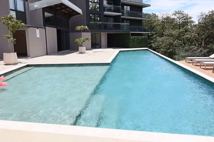 Venta Apartamento Moderno de 2 Habitaciones con Vistas Panorámicas en San José - Imagen 17