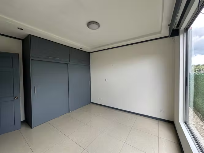 Casa en condominio | 312 m² | 3 habitaciones | 3 parqueos - Imagen 6