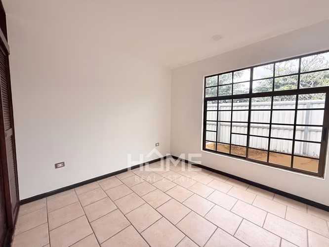 Alquiler de Casa en San Rafel de Escazu - Imagen 8