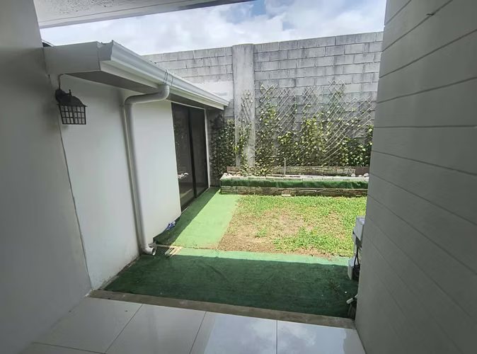 SE ALQUILA CASA EN CONDOMINIO VALLE SAN LORENZO - HEREDIA - Imagen 13