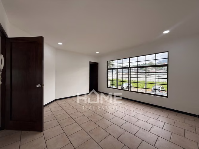 Alquiler Casa con Patio en San Rafel de Escazu - Imagen 6