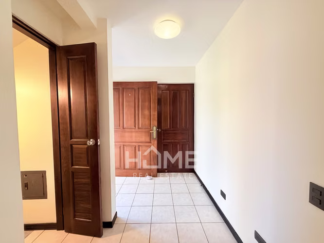 Alquiler de Casa Amplia y Familiar en San Rafael de Escazú - Imagen 4