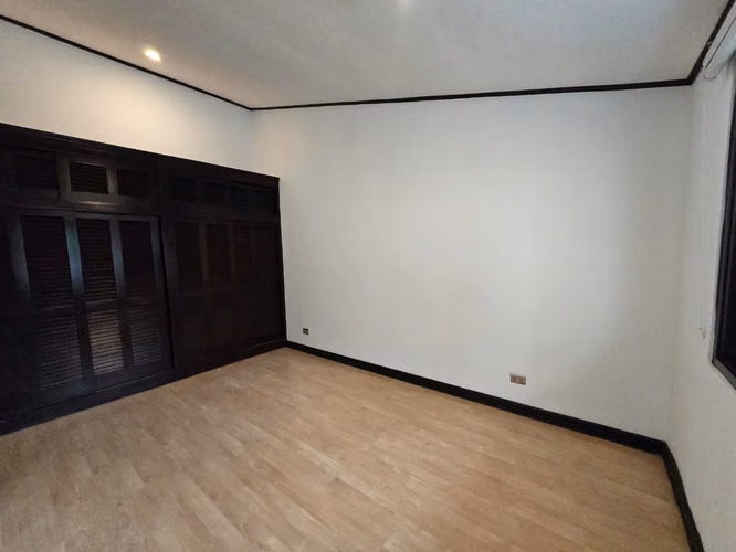 Amplia casa en condo en Guachipelín Norte – Ideal para Adulto Mayor $1650 - Imagen 19