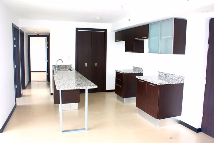 Apartamento de 3 Habitaciones con Vistas en Torre Paradisus Rohrmoser Pavas - Imagen 4