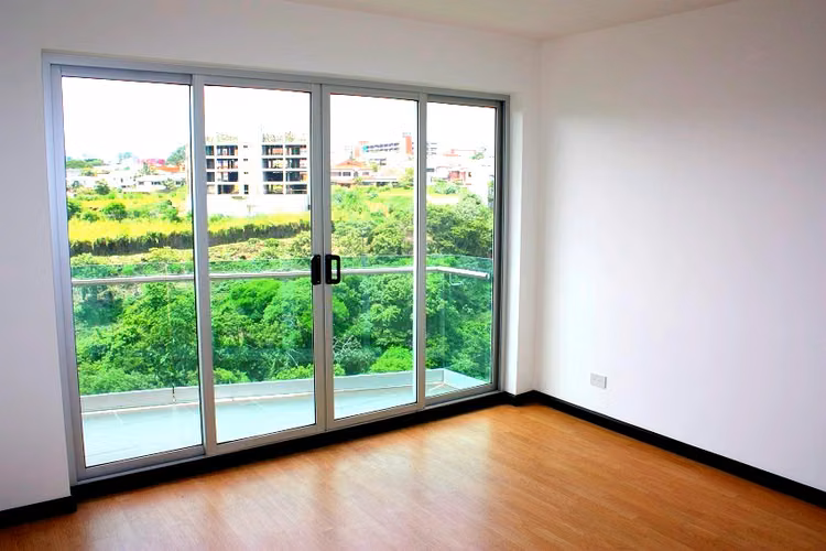 Apartamento de 3 Habitaciones con Vistas en Torre Paradisus Rohrmoser Pavas - Imagen 15