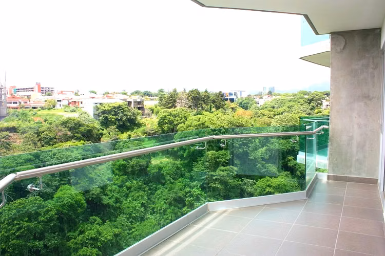 Apartamento de 3 Habitaciones con Vistas en Torre Paradisus Rohrmoser Pavas - Imagen 10
