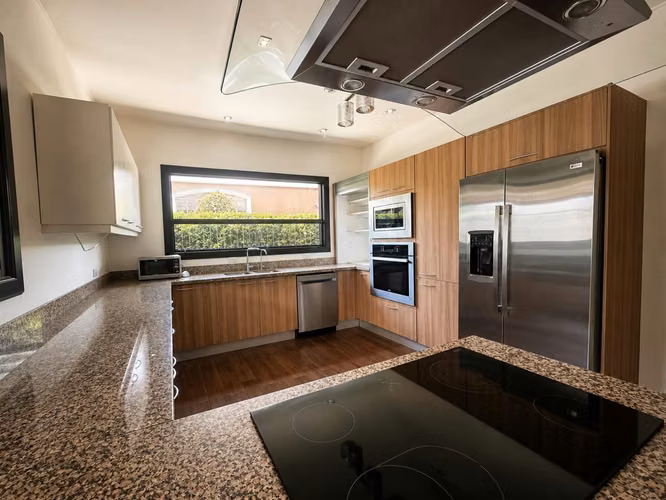 VENTA / ALQUILER DE CASA EN BOSQUES DE LINDORA* - Imagen 6
