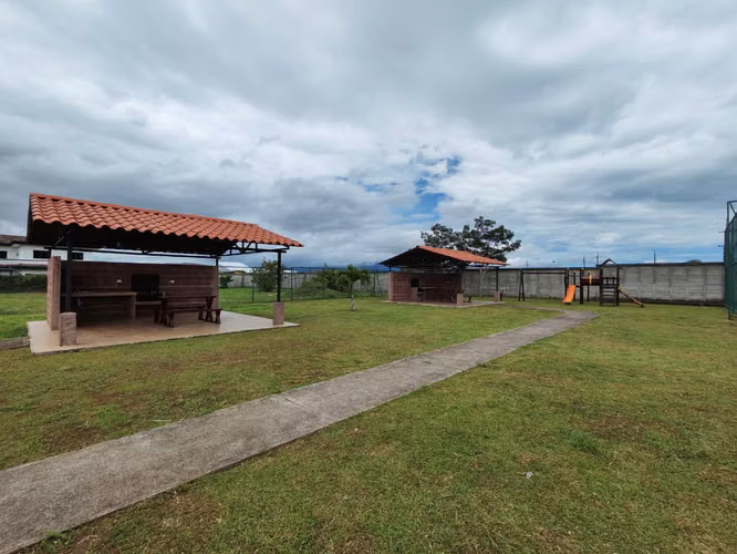 Se vende hermoso lote en Santo Domingo de Heredia. Residencial Exlusivo. - Imagen 15