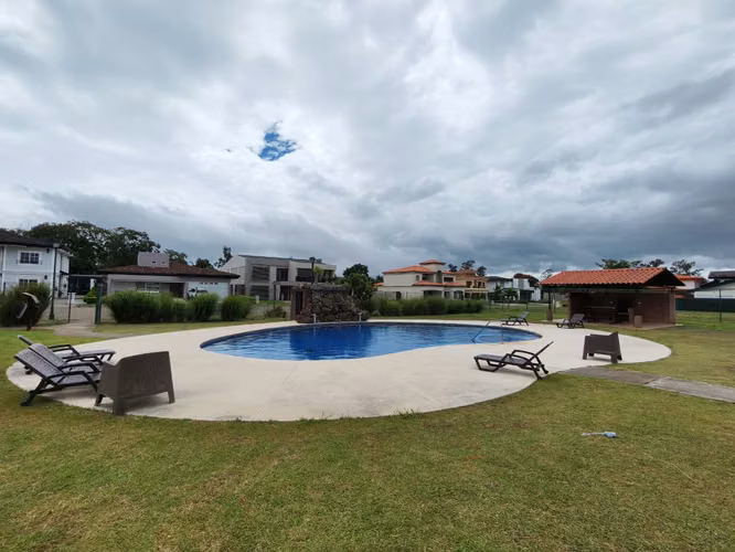 Se vende hermoso lote en Santo Domingo de Heredia. Residencial Exlusivo. - Imagen 12