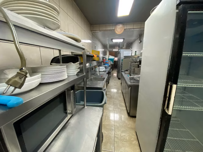 Venta de Local Comercial con Potencial Gastronómico (JMA) - Imagen 6
