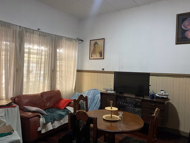 Casa con alto potencial comercial y de desarrollo en venta en San José
